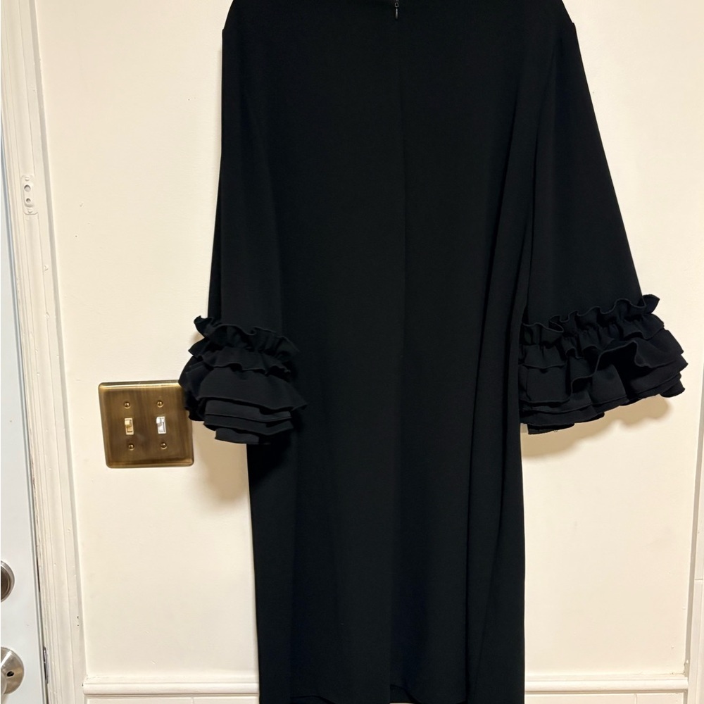 Maree pour toi Elegant Black Ruffle Sleeve Dress - Picture 5 of 5